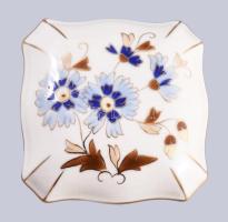 Zsolnay búzavirág mintás bonbonier, jelzett, hibátlan (mázrepedéssel), 7,5x7,5 cm