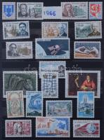 1963-1979 Francia gyűjtemény 16 lapos közepes gyűrűs berakóban. Szépen kezelt anyag!