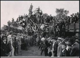 cca 1890 "Vasúti csúcs" baleset Ohio államban, 1 db modern nagyítás, jelzés nélkül, 15x21 cm