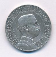 Olaszország 1910R 2L Ag "III. Viktor Emánuel" Róma (9,98g) T:VF kis ph.
Italy 1910R 2 Lir...