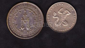 DDR Berlin 1967 Pergamoni oltár 27mm emlékérem T:1/2 + német kegyérem modern 33mm 13,4gr T:3