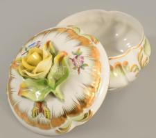 Herendi Viktória mintás bonbonier, plasztikus sárga rózsa fogóval, jelzett, hibátlan, d: 12 cm, m: 1...