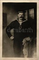 HMS VENERABLE osztrák-magyar matróza / WWI Austro-Hungarian Navy mariner. photo (ragasztónyomok / glue marks)