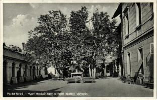 1935 Parádfürdő, Nyári miséző hely a felső kastély udvarán (felületi sérülés / surface damage)