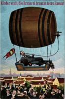 Sörivó férfi hordóléghajón / Kinder sauft, die Brauerei... / man drinking beer in barrel airship. L&amp;P 5096.