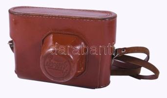 Zorkij-4 retró szovjet fényképezőgép, Jupiter-8 2/50 objektívvel, eredeti bőr tokjában