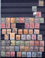 Kb 130 db bélyeg, főleg Turul értékek, jó minőségű A4 méretű, 8 fekete lapos Climax berakóban