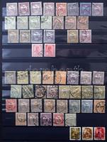 Kb 130 db bélyeg, főleg Turul értékek, jó minőségű A4 méretű, 8 fekete lapos Climax berakóban