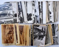 100 db MODERN magyarországi fekete-fehér város képeslap (1950-60-as évek) / 100 modern Hungarian black and white town postcards (1950-60s)