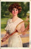 1916 'Queen of the court' lady with tennis racket, s: Haskell Coffin (EB)