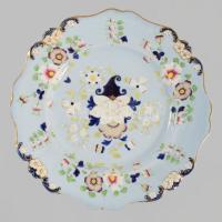 2 darab antik dísztányér, cca 1900, egyik javított, d: 23 cm