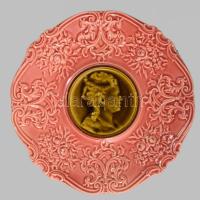 2 darab antik dísztányér, cca 1900, egyik javított, d: 23 cm