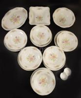 Zsolnay tollazott szélű virágmintás porcelán étkészlet, 16 darabos, jelzett, matricás