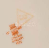 Zsolnay tollazott szélű virágmintás porcelán étkészlet, 16 darabos, jelzett, matricás