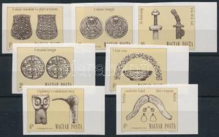 1984 Honfoglaló magyarok művészete vágott ívszéli sor (3.500)