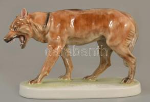 Herendi farkaskutya. Terv: Markup Béla 1935. Jelzett, hibátlan, 19x12 cm