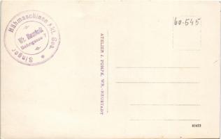 Wiener Neustadt, Bécsújhely; Singer Nähmaschinen Akt. Ges. Bahngasse 7. / ladies with Singer sewing ...