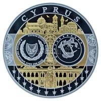 2002-2010 k. "Emlékérem az euróövezet országainak közös valutájáról - Ciprus" aranyozott, ezüstözött Cu-Ni emlékérem kapszulában, tanúsítvánnyal (35mm) T:PP