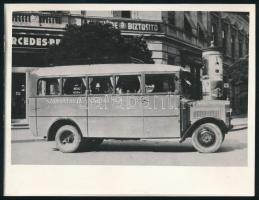 1932 MÁVAG Meredes-Benz alvázra épült 30 személyes autóbusz, mely Szombathely-Nagygencs között közlekedett, fotó, későbbi előhívás, 9×12 cm
