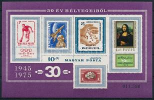 1975 30 év bélyegeiből vágott blokk (4.000)