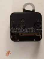 Zsolnay Pompadour falióra. Porcelán, kézzel festett, jelzett, hibátlan d: 25,5 cm