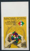 1982 Rubik-kocka VB vágott ívszéli bélyeg