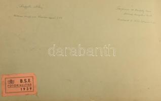 1939 Tarjánné Dvihally Anna (1907-1982): "Reggeli után", fotó kartonon, "B. S. E. Fot...