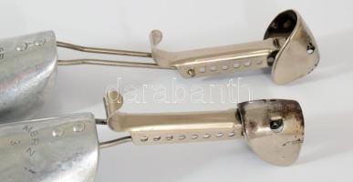 Merz összecsukható fém sámfa pár