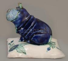 Morvay Zsuzsa (1946-): Víziló alakos asztaldísz, mázas kerámia jelzett, kis pattogzással,14x13 cm