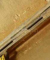 Ezüst (Ag) tárca. 1937-1966 közötti fémjel, 800 ezrelékes ezüst, mesterjegy, 8x5 cm, bruttó 49g