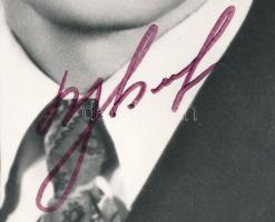 Valentyin Lebegyev (1942- ) szovjet űrhajós aláírása fotón / Signature of Valentin Lebedev (1942- ) Soviet astronaut on photo