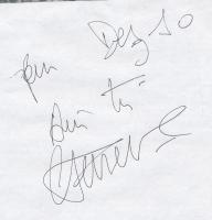 Catherine Deneuve (1943-) francia színésznő autográf aláírása és dedikációja papírlapon, őt magát áb...