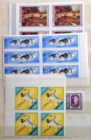 Hatalmas magyar tétel, főleg modern anyag a 90-es évekig egy kevés régivel 11 db A/4 és nagy + 2 db ...