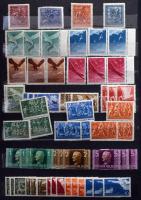 Hatalmas magyar tétel, főleg modern anyag a 90-es évekig egy kevés régivel 11 db A/4 és nagy + 2 db ...