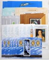 Hatalmas magyar tétel, főleg modern anyag a 90-es évekig egy kevés régivel 11 db A/4 és nagy + 2 db ...