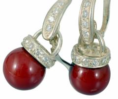 Ezüst (Ag) gyűrű és fülbevaló pár, piros kő berakással, fülbevalókban 925 finomságjel, gyűrűben 1999...