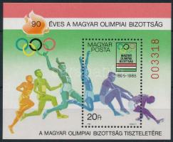 1985 90 éves a Magyar Olimpiai Bizottság ajándék blokk, hátoldalán "A Magyar Posta ajándéka" felirattal (26.000)