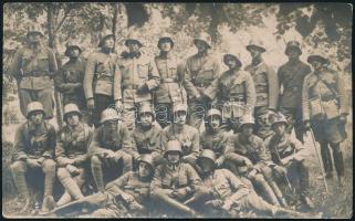 1917 K.u.k Sturmbaon der 2. Armee - A 2. hadsereg rohamzászlóaljának tisztikara, fotólap, 9×14 cm