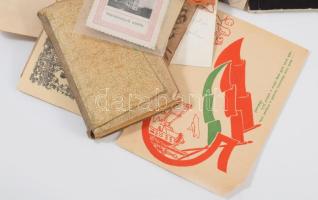 Vegyes papírrégiség tétel: reklámok, régi metszetek, fotók, stb