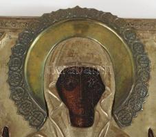 Ikon - Mária a kisdeddel. Orosz, cca 19. sz. vége, ezüstözött réz okláddal, 31x25 cm