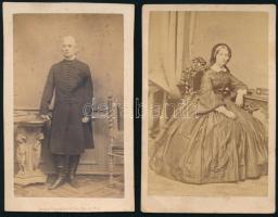Dr. Székács József (1809-1876) a bányai evangélikus egyházkerület püspöke, az MTA tagja és felesége Weöreös Julianna portréja, 2 db keményhátú fotó, 10,5×6,5 cm