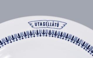 Alföldi utasellátó 2 darab tányér, jelzett, hibátlan, d: 22 cm