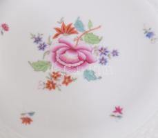 6 db Herendi Eton mintás süteményes tányér. kézzel festett, jelzett, minimális kopással d: 19 cm