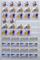 NSZK + Berlin szép és tartalmas készlet a 70-80-as évekből, több száz feláras sorozat + kevés kevés ...