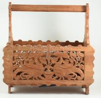 Madármintás fa újságtartó, 38x38 cm