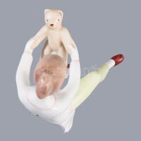 Aquincumi lány macival, jelzett, m: 13,5 cm