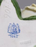 Herendi sárga rózsa. Jelzett, minimális pattogzással, 8x8,5 cm