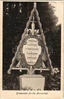 Grabzeichen für die Mannschaft. Der Heldenfriedhof in Korneuburg: Erbaut von Soldaten der k.u.k. Eisenbahntruppe in den Kriegsjahren 1915-1917. / Első világháborús osztrák-magyar katonai hősök sírja / WWI K.u.k. military heroes tomb (fl)