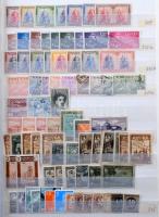 Spanyolország tétel 1853-tól, 2-3 ezer részben rendezett bélyeg 15 jól megrakott kétoldalas berakóla...