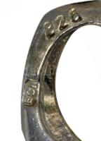 Ezüst (Ag) medál, kő berakással, 1999 utáni fémjel, 925 ezrelékes ezüst, h: 3cm, bruttó 2,04g